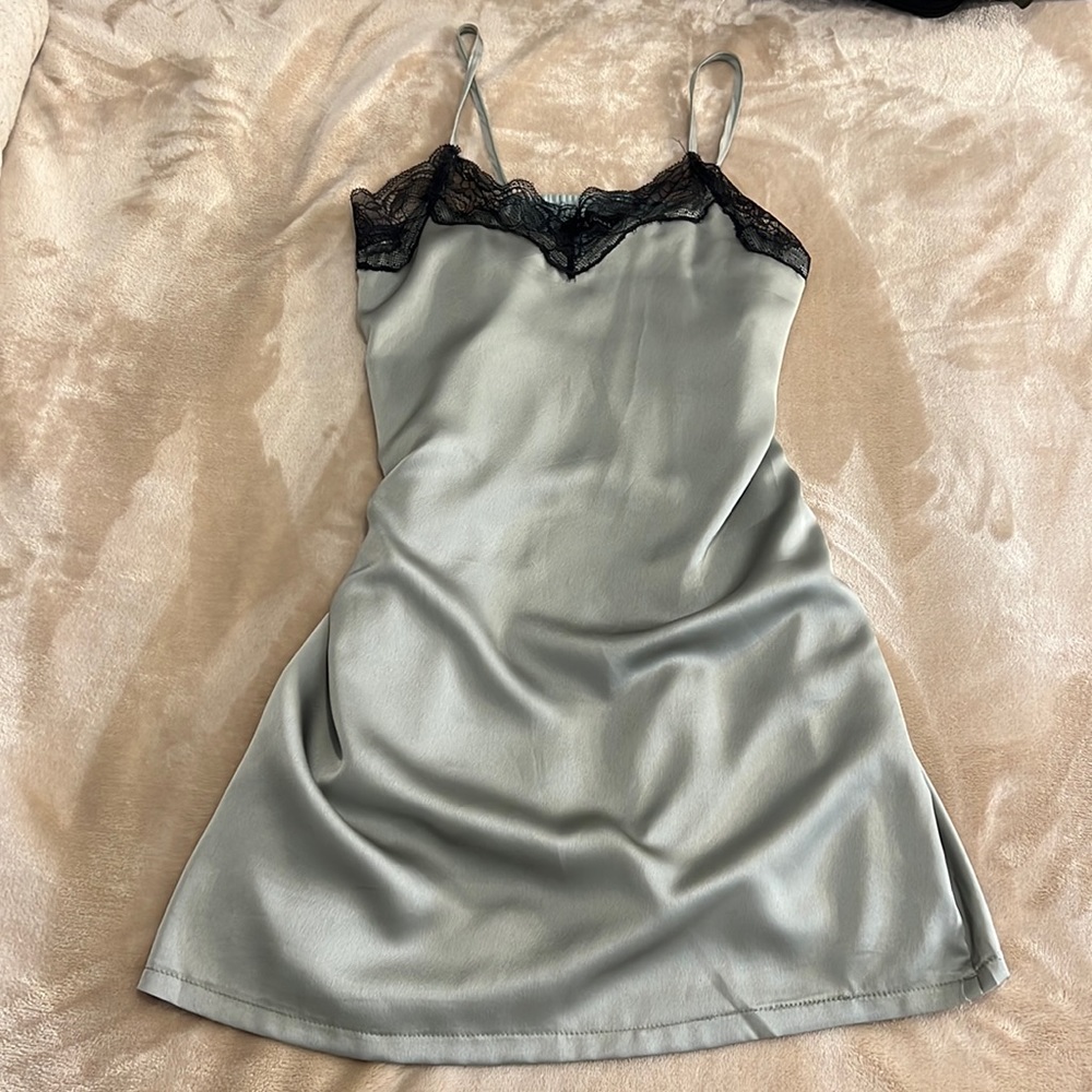 Date night Silk olive dress